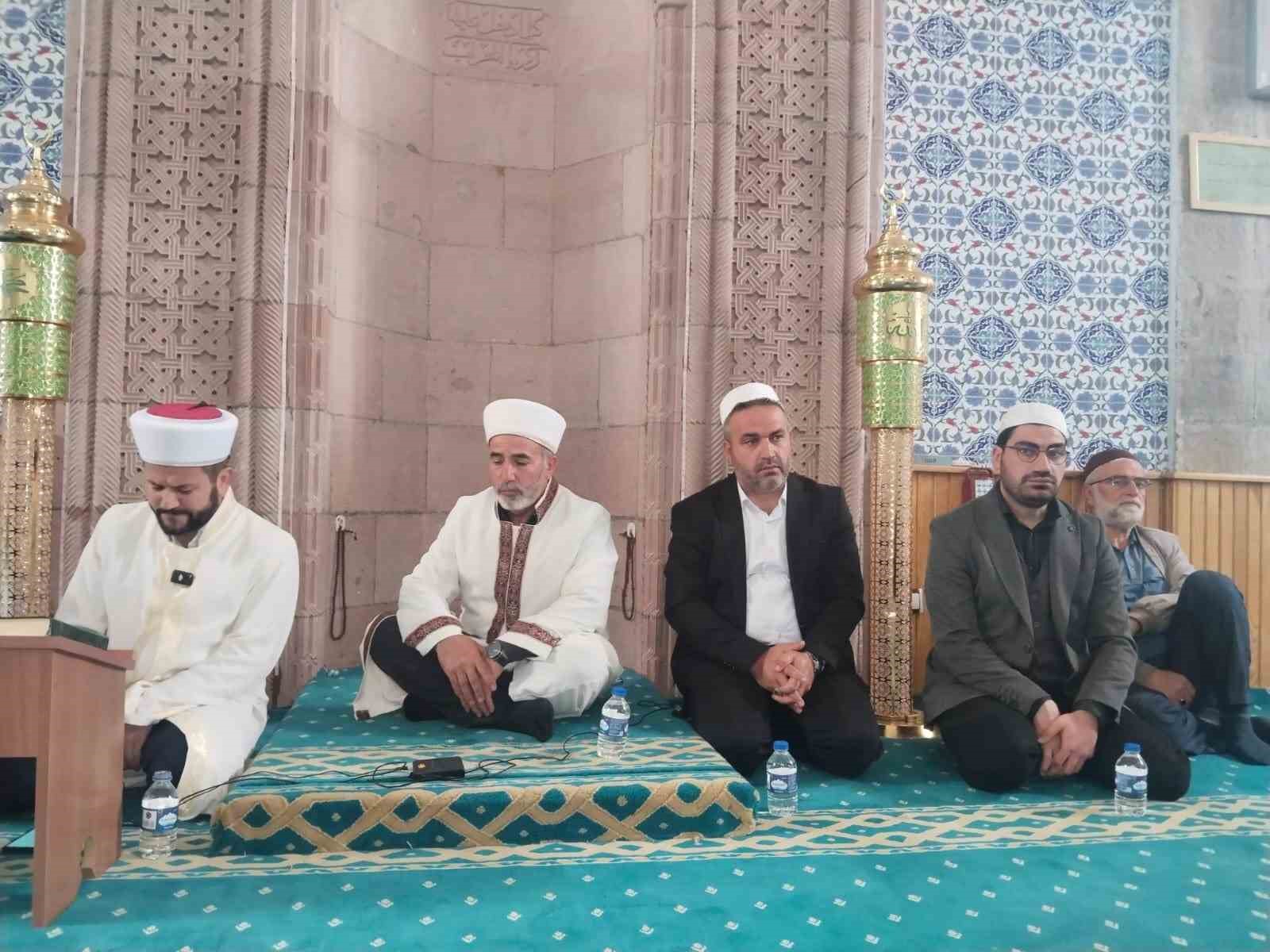 Özdereli Kur’an bülbüllerinden vefalı davranış