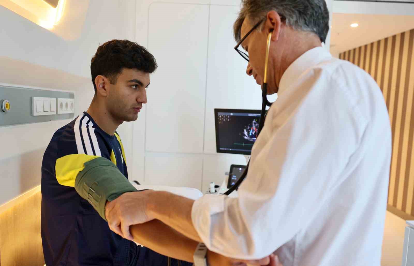 Fenerbahçe’de yeni sezon öncesi sağlık kontrolleri başladı