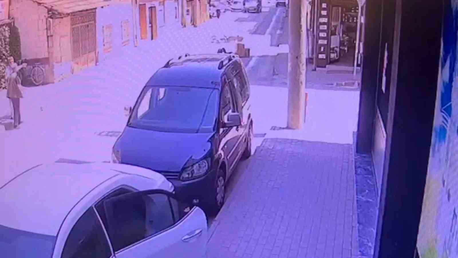 Yere dökülen mazot kazaya sebebiyet verdi; 3 yaralı
