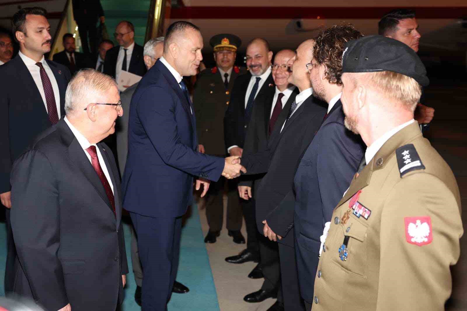 Polonya Cumhurbaşkanı Nawrocki Ankara’da