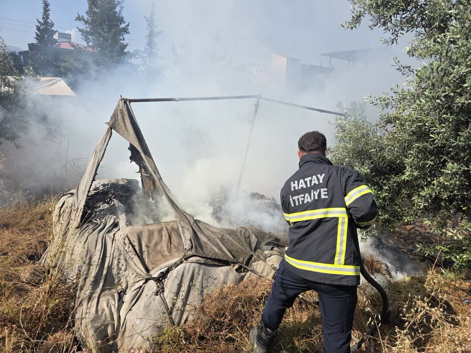 Hassa’da bahçe yangını
