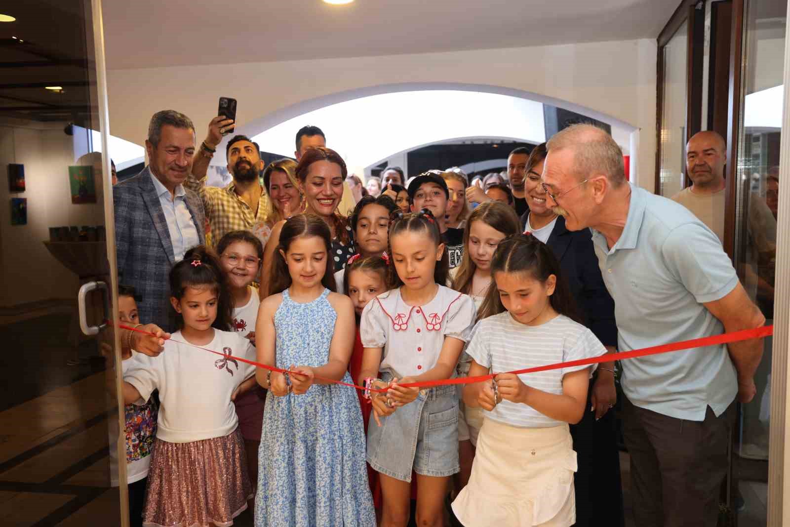 Marmaris Kültür ve Sanat Evi’nde yılsonu heyecanı