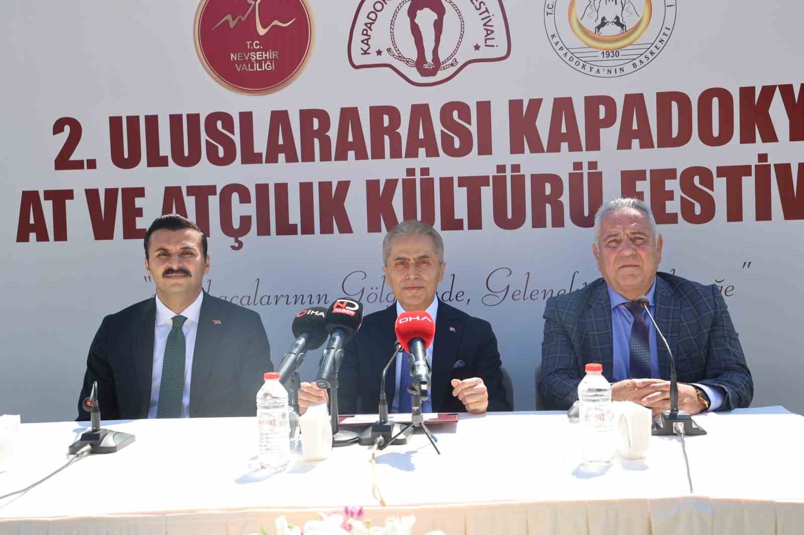 Kapadokya’da ‘güzel atlar’ görücüye çıkacak