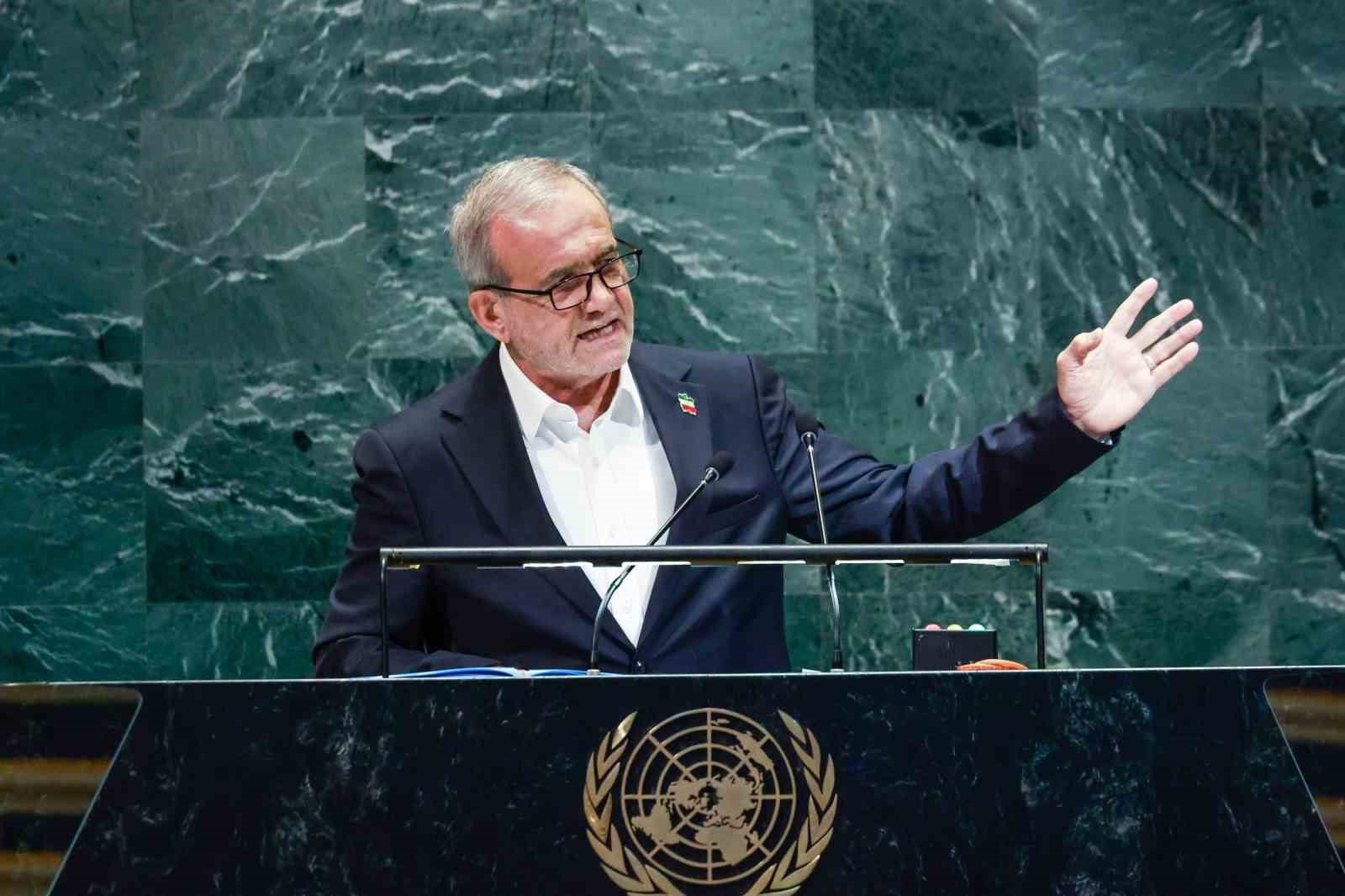Pezeşkiyan: "Müzakerelerin etkinliği, yükümlülüklere tam olarak bağlı kalınmasına ve bunların titizlikle yerine getirilmesine bağlı"