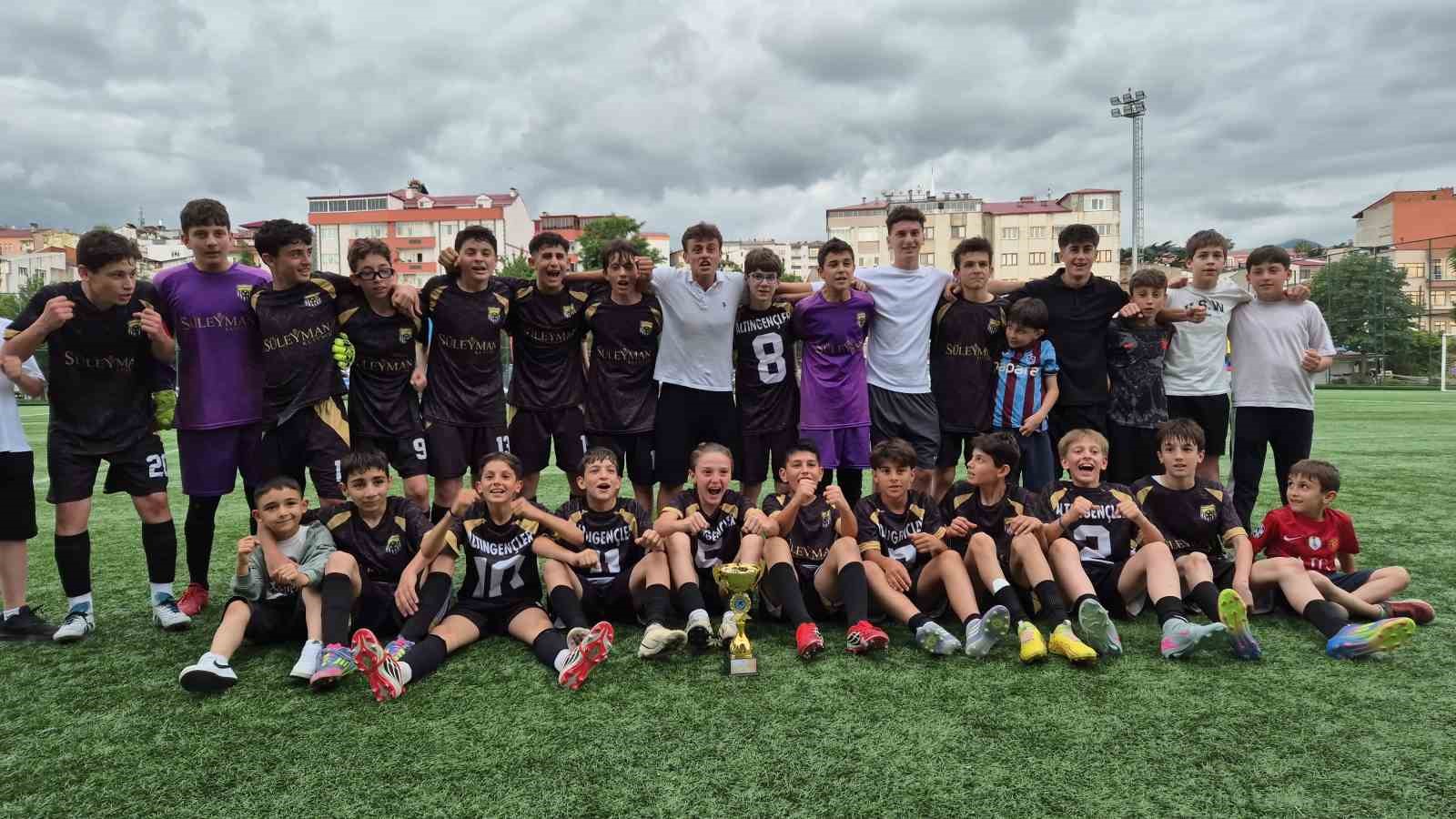 U13 Trabzon Şampiyonu Altın Gençlik oldu