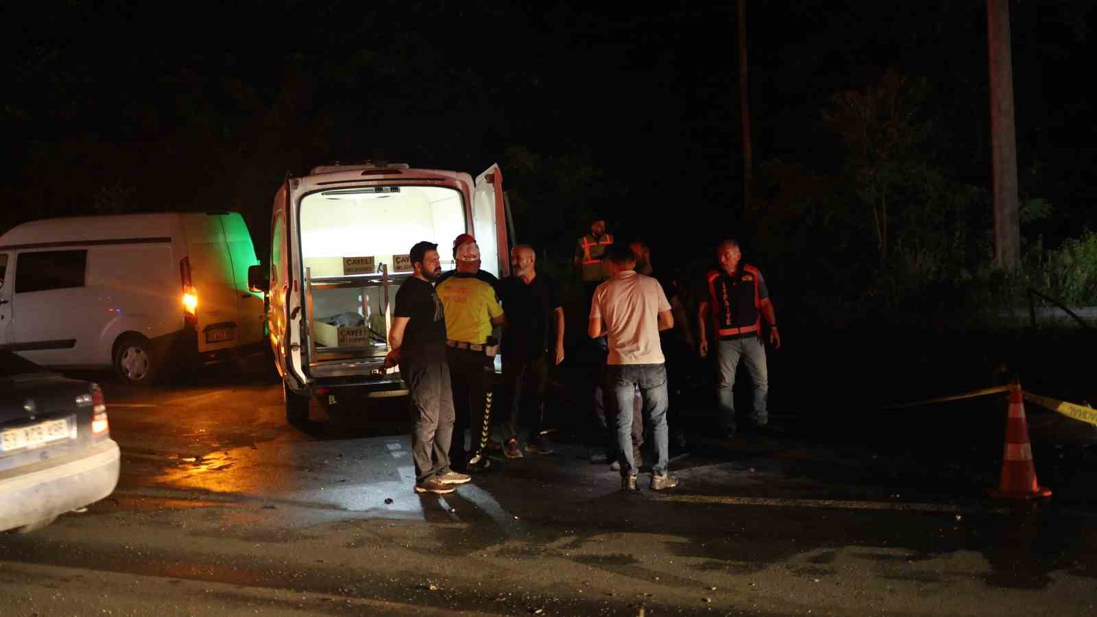 Rize’de 3 kişini hayatını kaybettiği, 4 kişinin ise yaralandığı kaza yeri havadan görüntülendi
