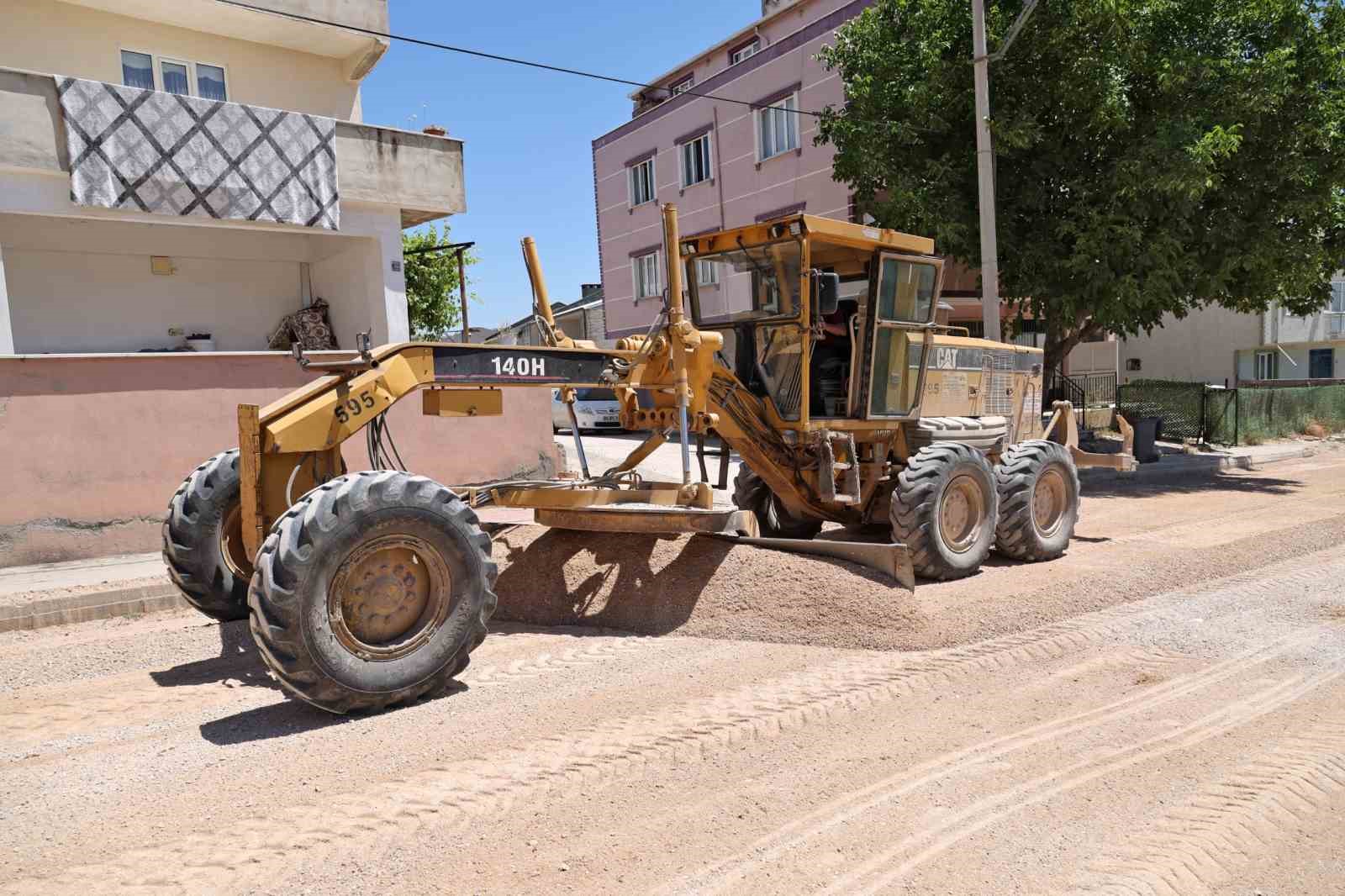 İnegöl’de yollar yenileniyor