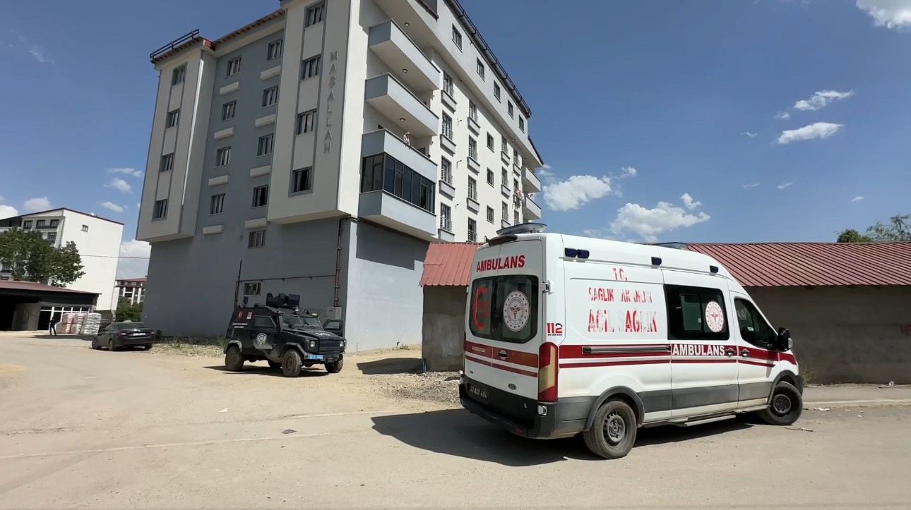 241’inci intihar girişimini Yüksekova’da gerçekleştirdi