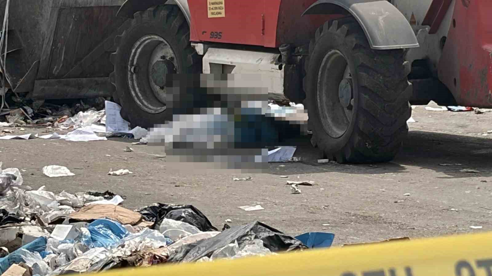 Kayseri’de iş makinesinin altında kalan denetimli serbestlik personeli hayatını kaybetti