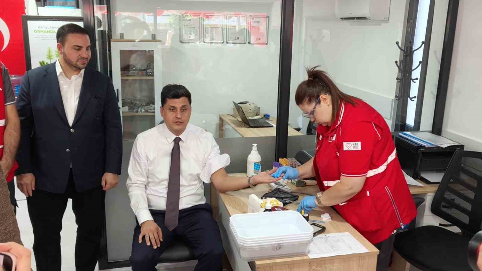 Kızılay Kan Bağış Merkezleri günde ortalama 9 bin kan bağışı alıyor