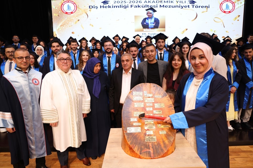 BEUN Diş Hekimliği Fakültesinde gurur günü: 106 genç diş hekimi geleceğe uğurlandı