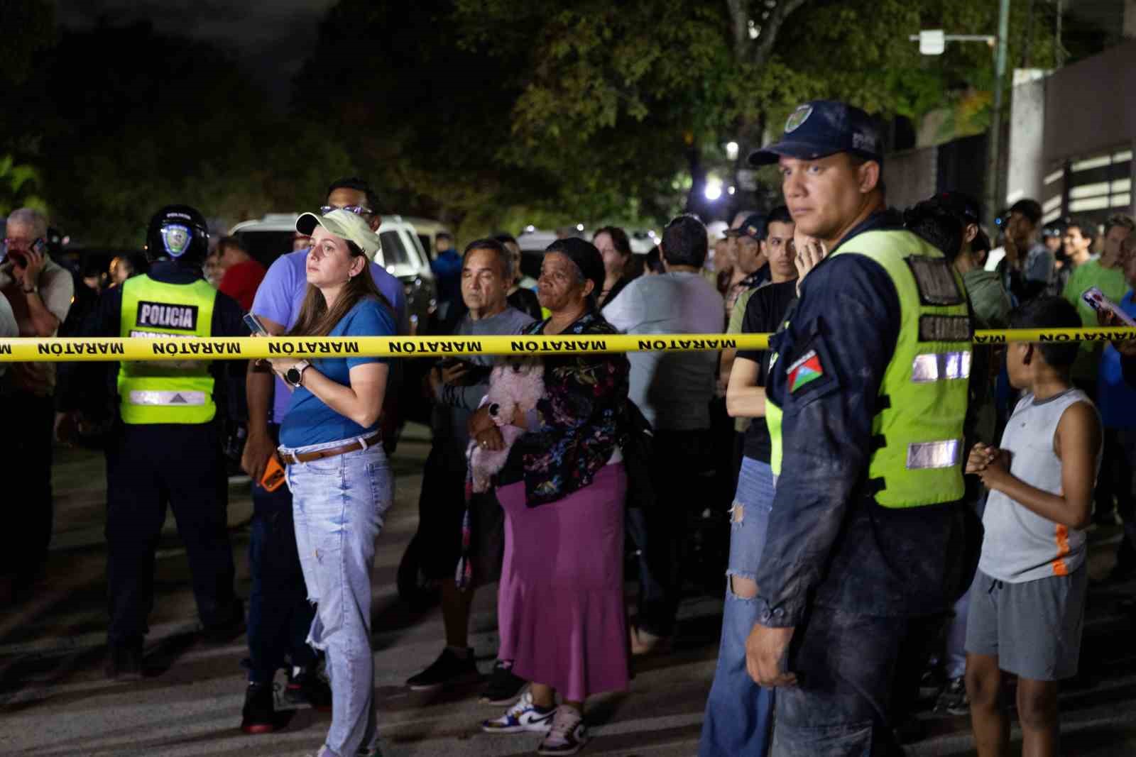 Venezuela’daki depremlerde 32 kişi hayatını kaybetti, 700 kişi yaralandı