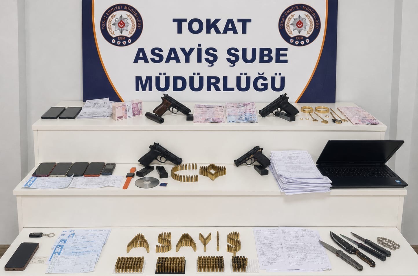 Galericilik üzerinden kurulan vurgun zinciri polis ekiplerince çökertildi