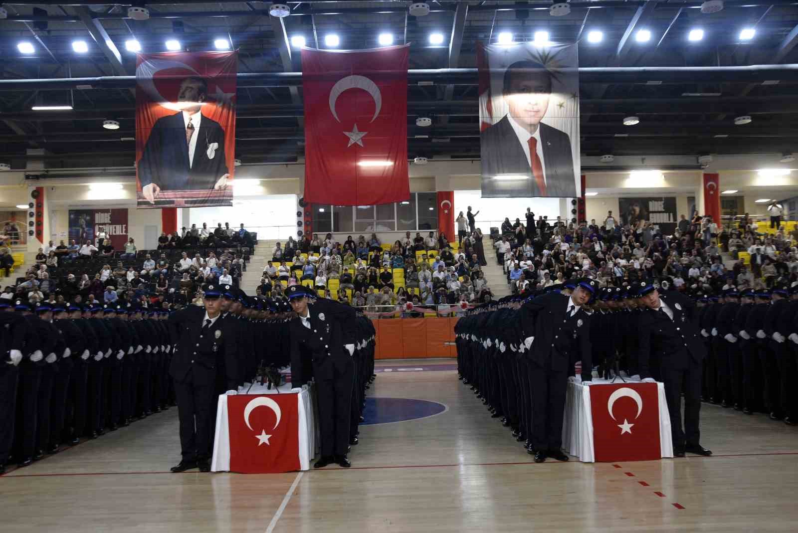 Bitlis POMEM’de 407 polis memuru göreve hazır