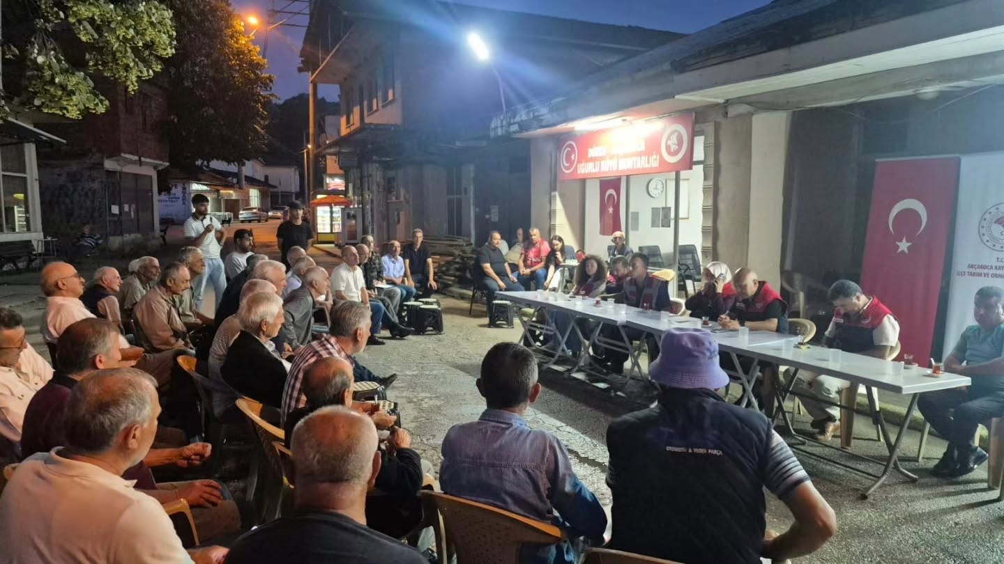 Uğurlu Köyü’nde üreticilerle tarım gündemi masaya yatırıldı
