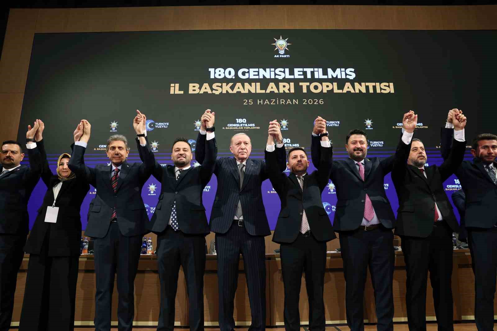 Cumhurbaşkanı Erdoğan: "2026 Türkiye’sinde halen 28 Şubat döneminin özlemiyle hareket eden zihniyetin tekrar canlandırılmasına izin vermeyeceğiz"