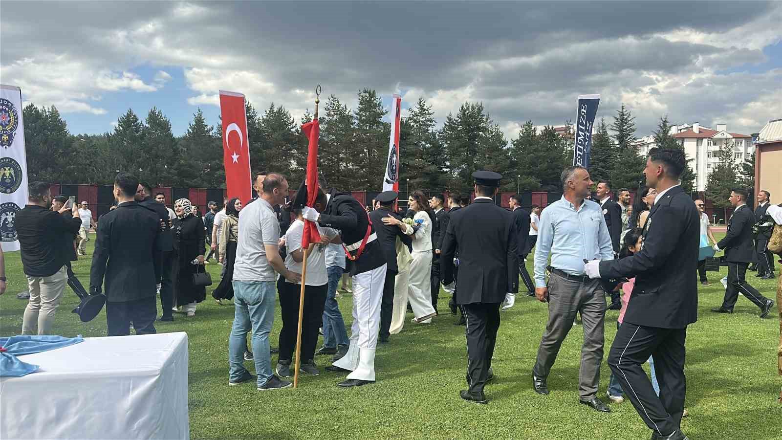 Kastamonu’da eğitimlerini tamamlayan 479 polis adayı törenle mezun oldu