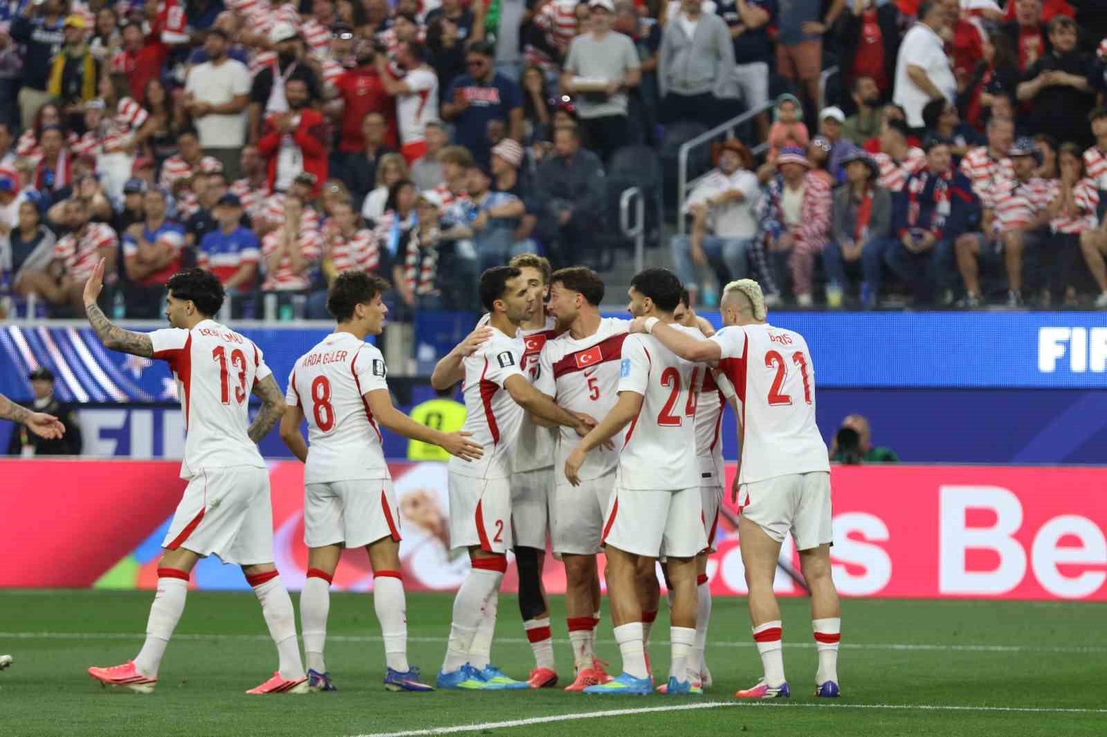 2026 FIFA Dünya Kupası: Türkiye: 2 - ABD: 1 (İlk yarı)