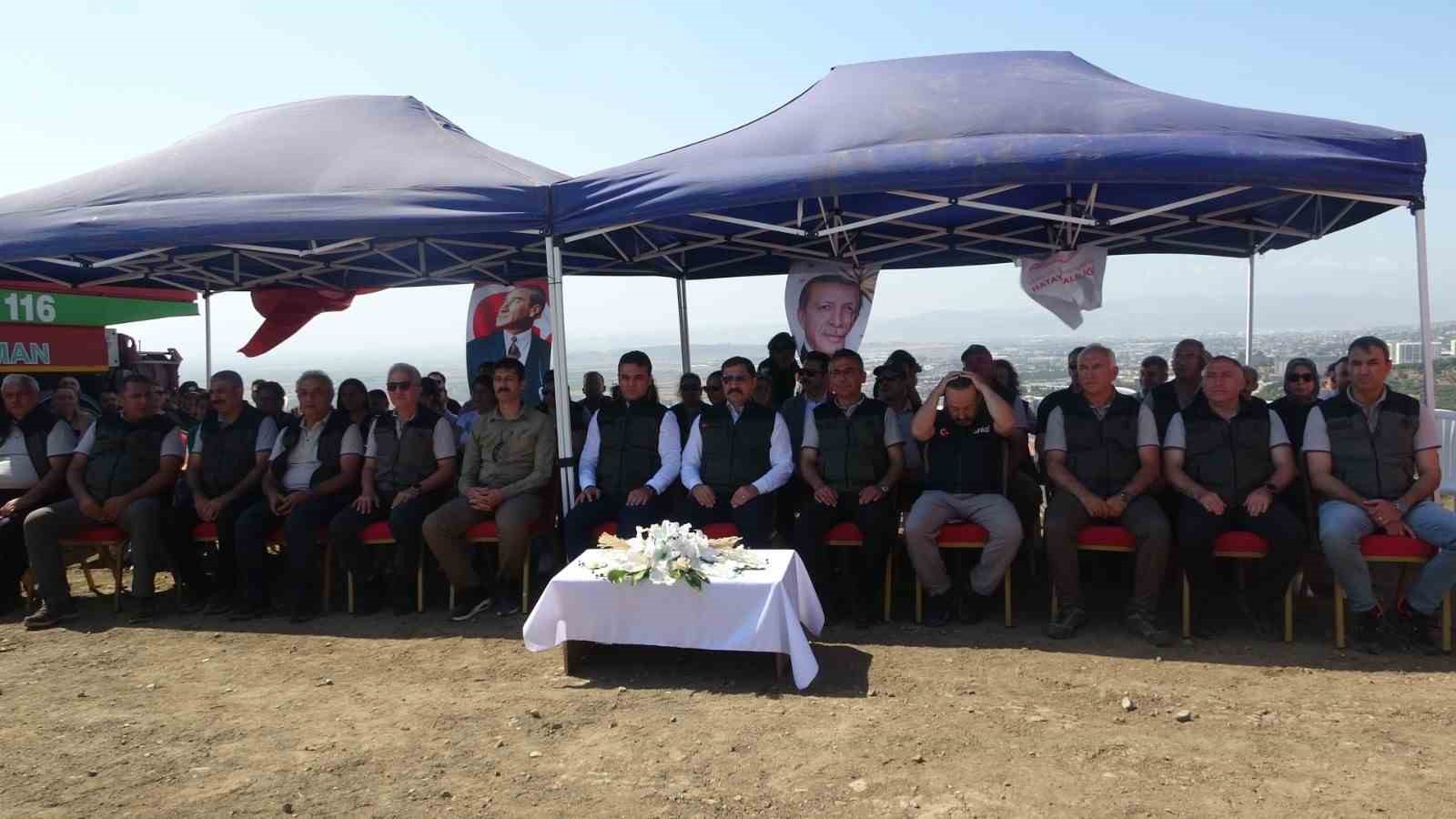 Orman yangınından zarar gören alana fidan ekildi