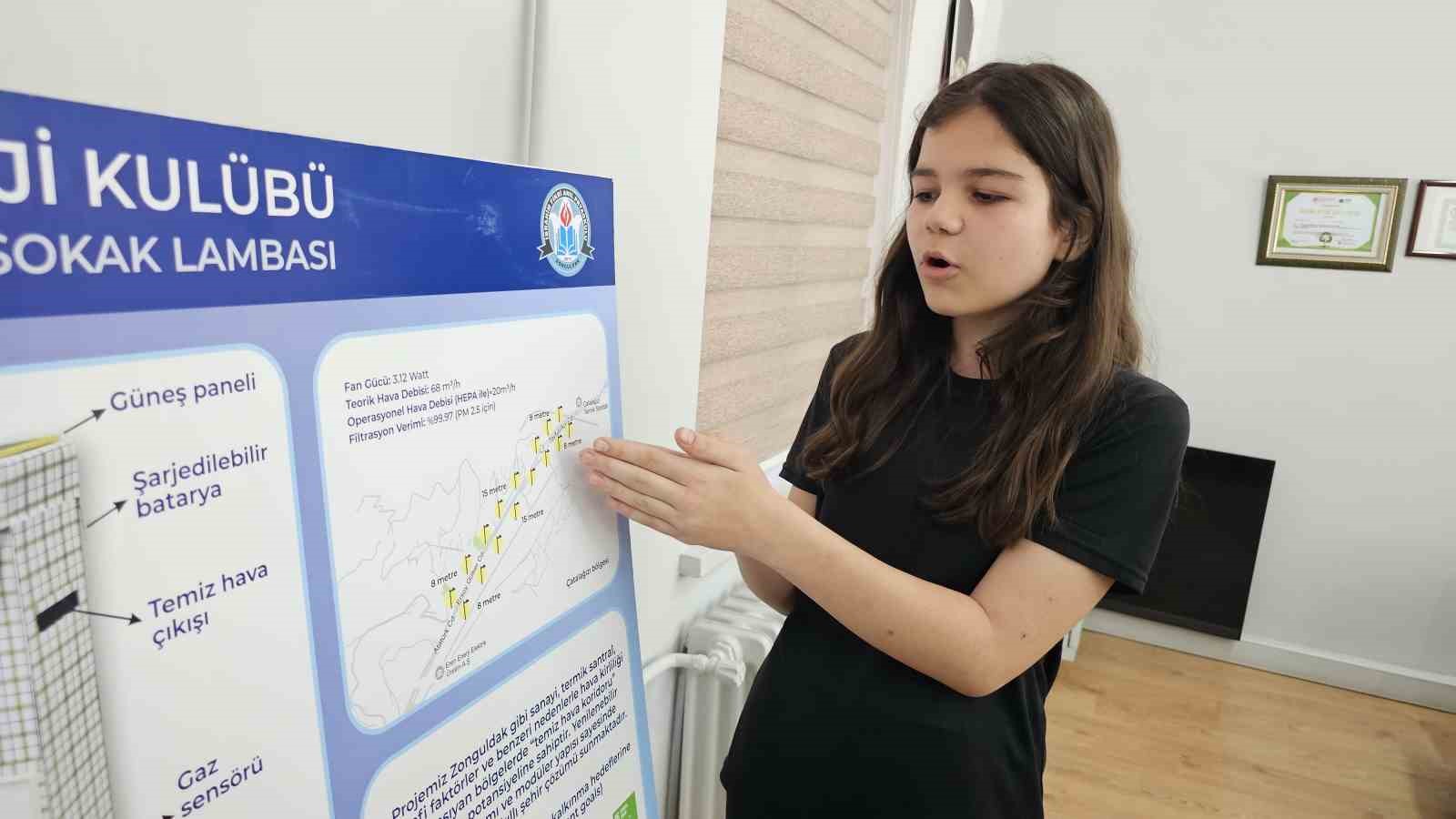 Ortaokul öğrencilerinden nefes aldıran proje; hava kirliliğine çözüm sokak lambası