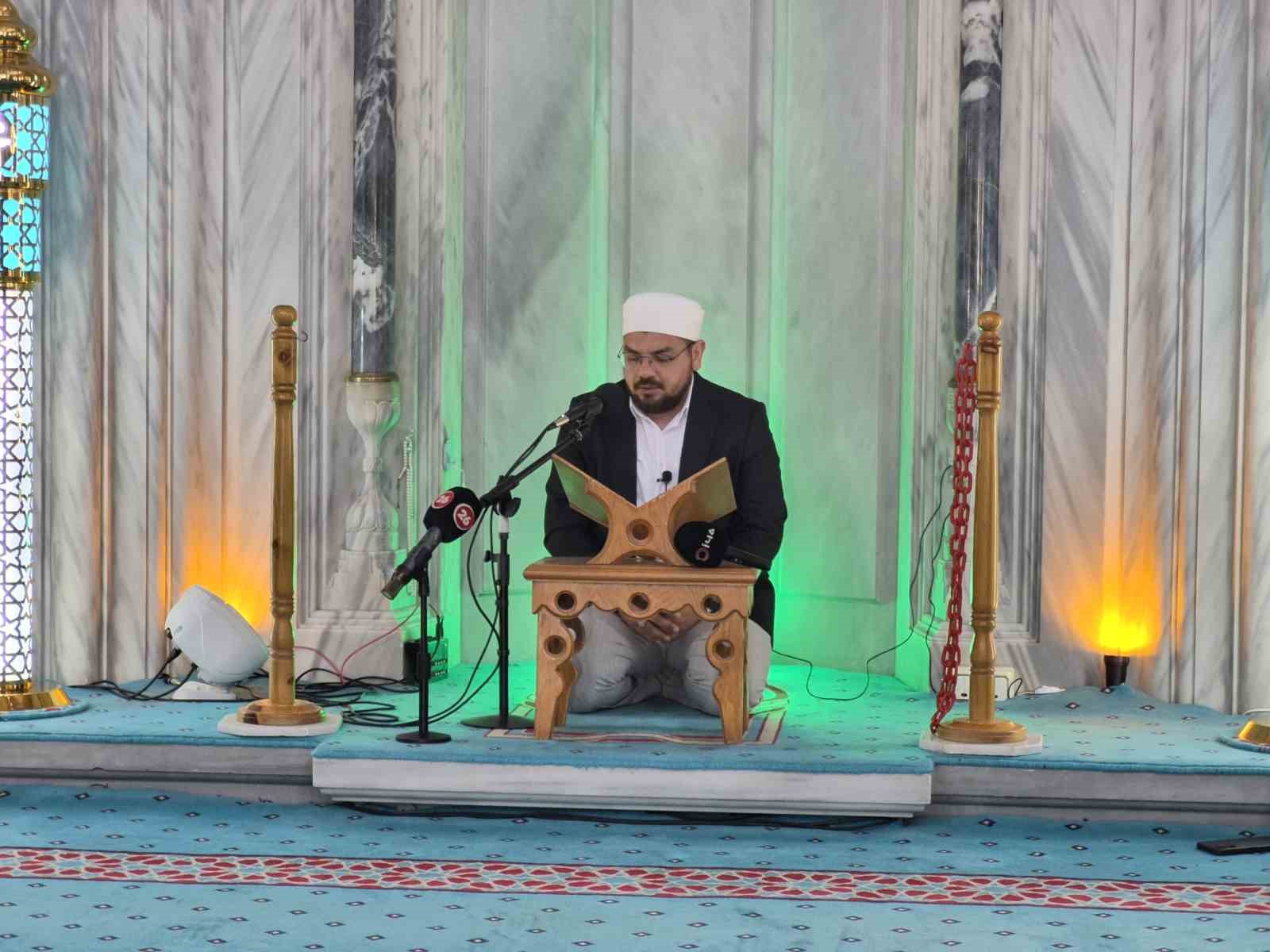 Reşadiye Camii’nde Kerbela Şehitleri ve Ehl-i Beyt dualarla anıldı
