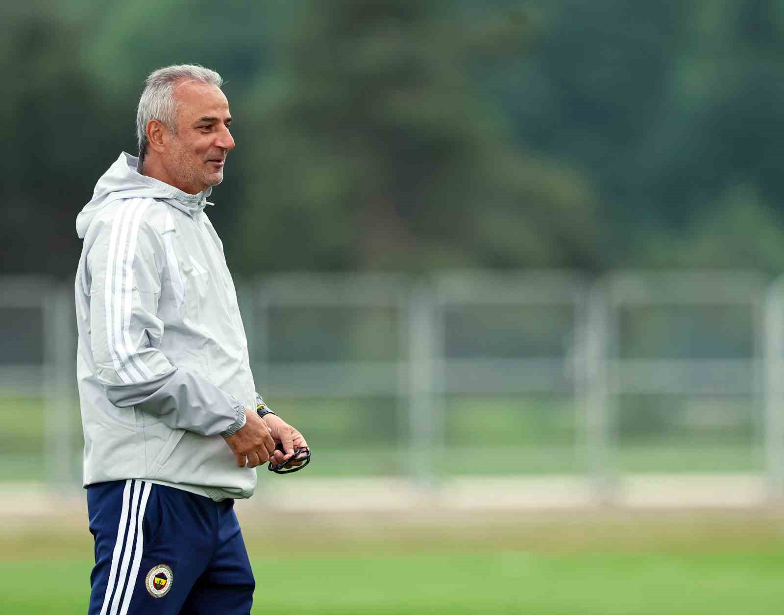 Fenerbahçe, Topuk Yaylası’nda hazırlıklarını sürdürüyor