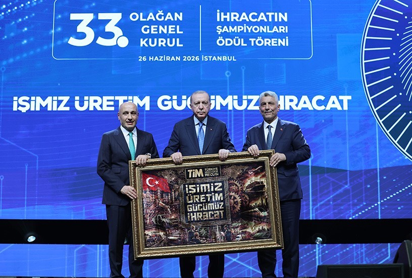 Cumhurbaşkanı Erdoğan’a verilen tarihi tablo Gaziantep’te dokundu