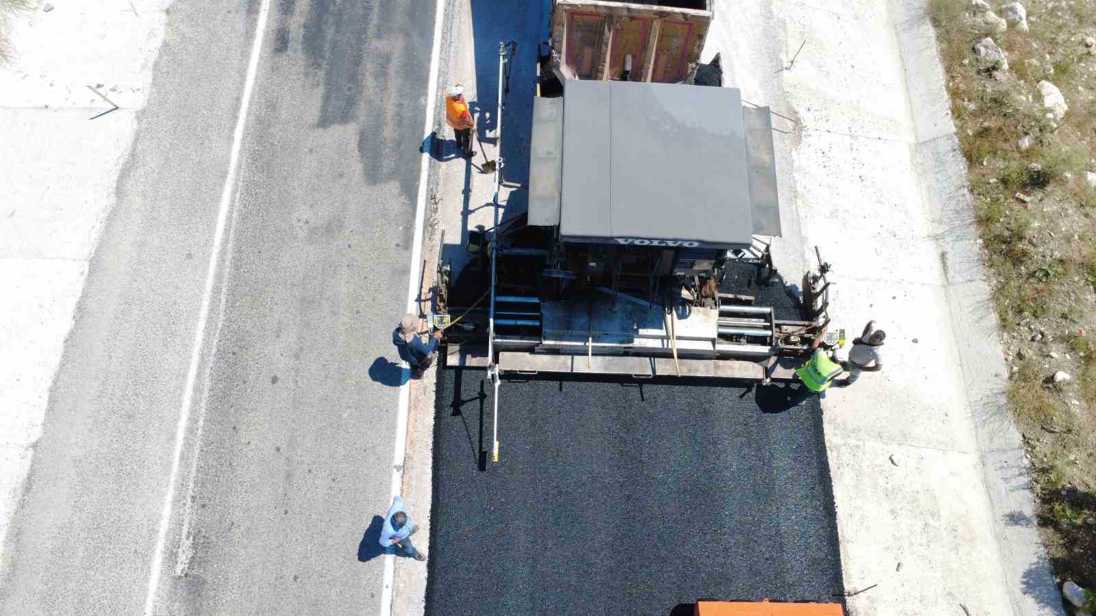 Demirci’de ulaşım yatırımları hız kazandı