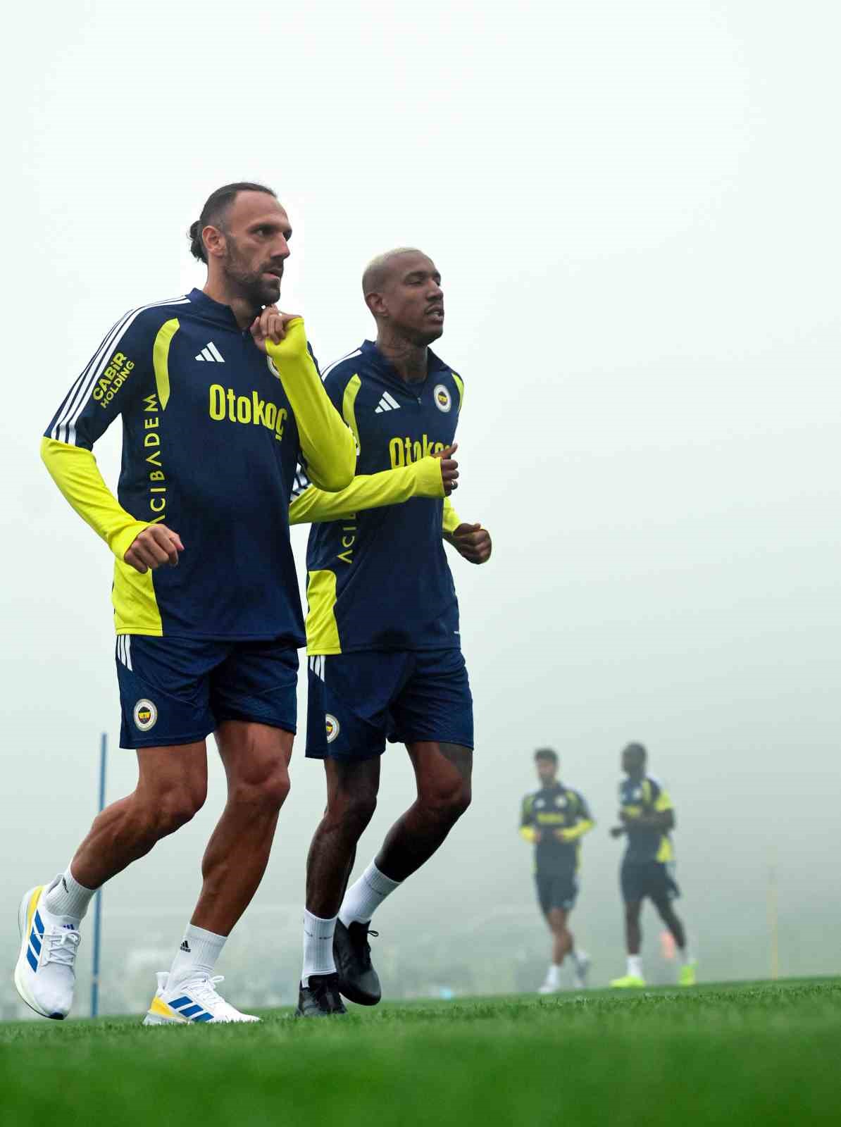 Fenerbahçe’de futbolcular laktat testinden geçti