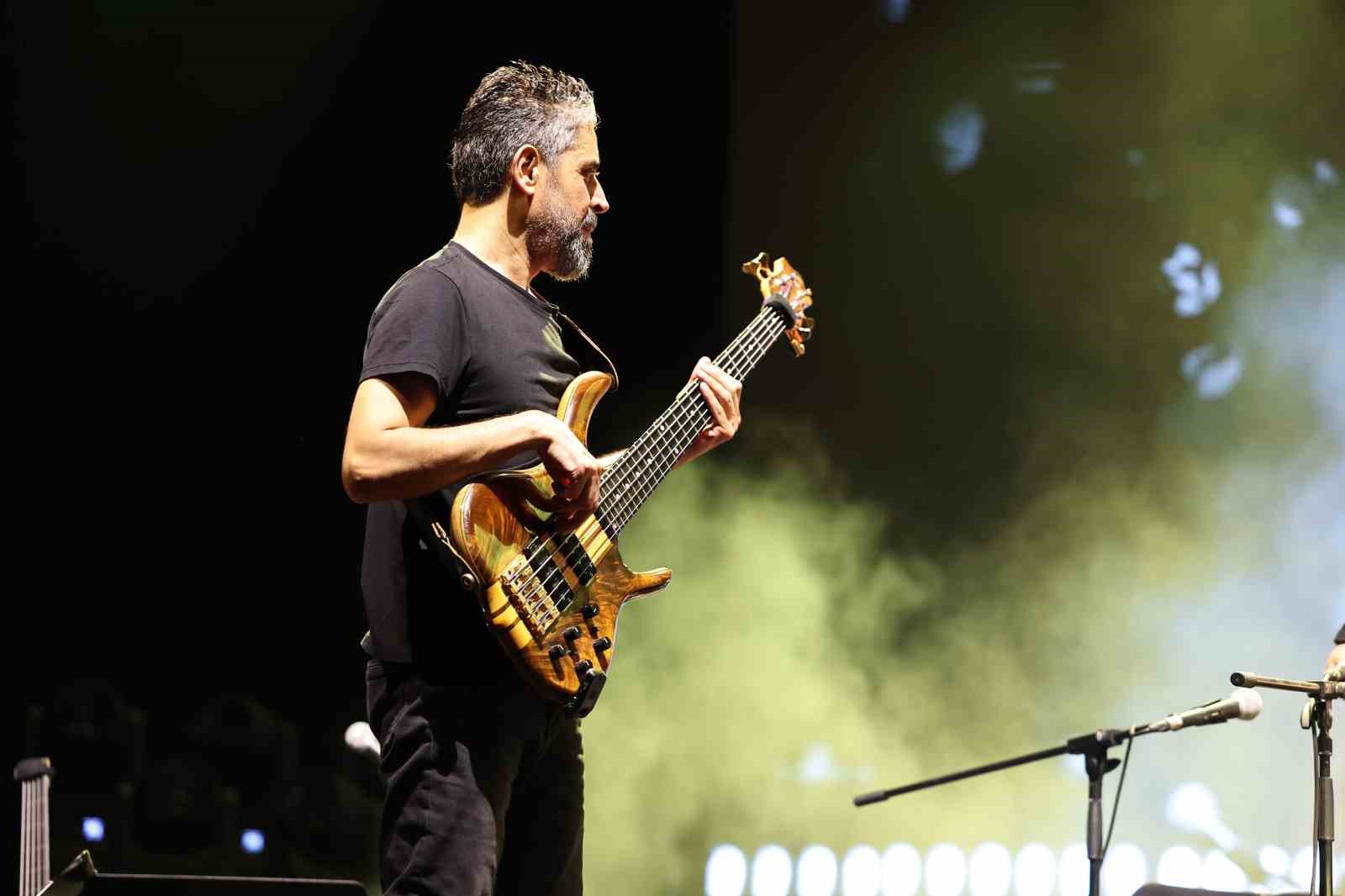 Nilüfer Caz Festivali’nde Musa Eroğlu’ndan unutulmaz konser
