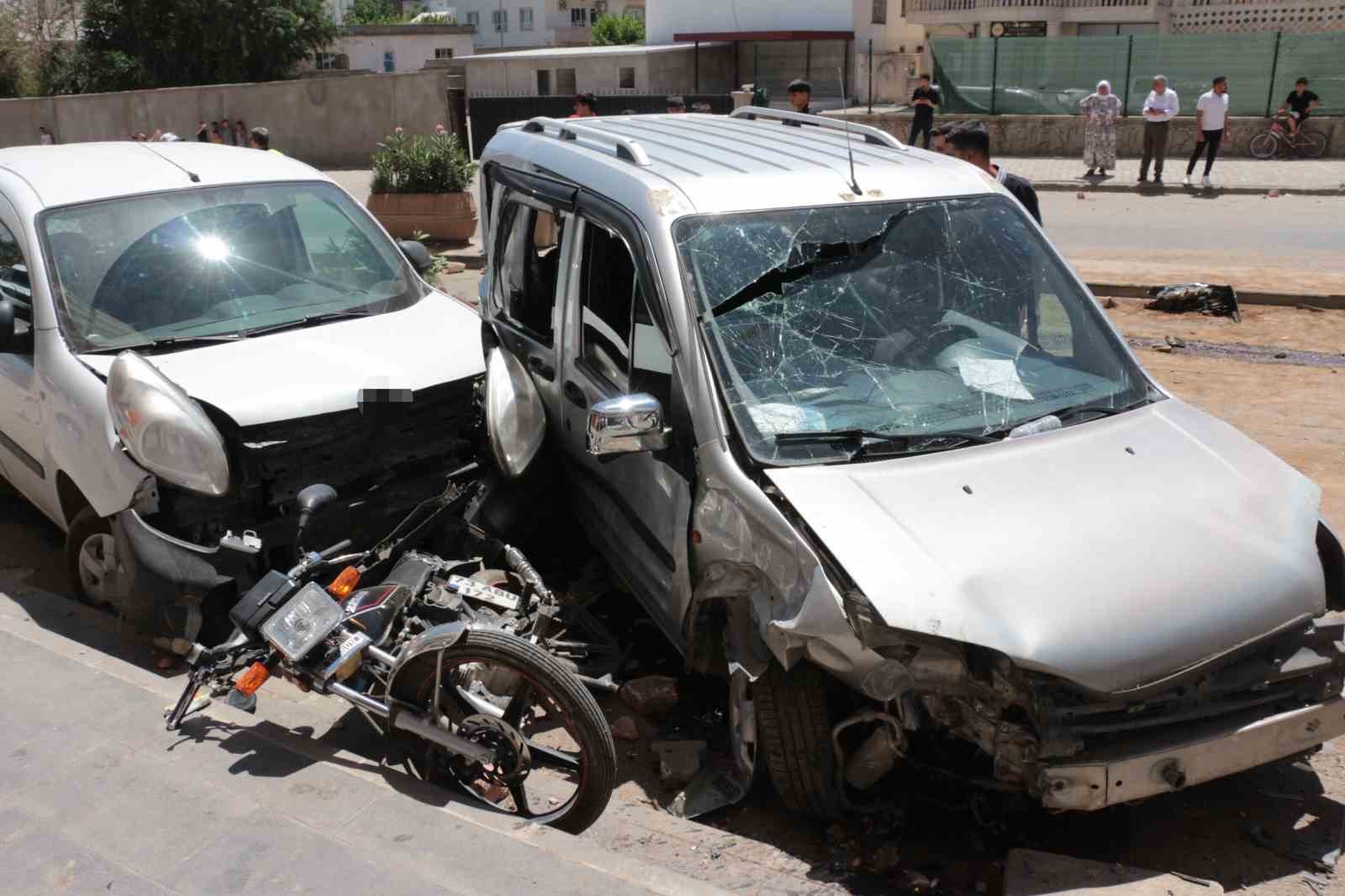 Şırnak’ta zincirleme trafik kazası: 4 yaralı