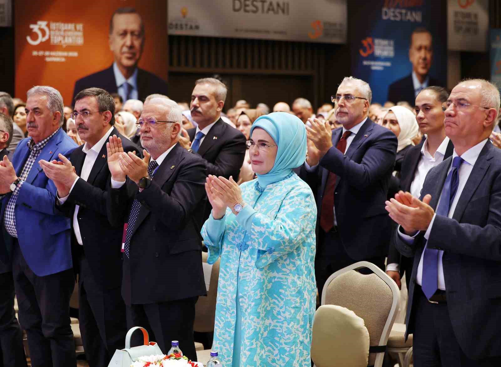 Cumhurbaşkanı Erdoğan: "Bu soykırımın hesabı hiç şüphe yok ki sorulacak"