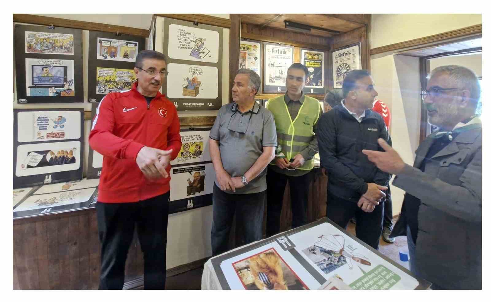 Erzurum Valisi Baruş, Karikatür Atölyesi ziyaretinde açıkladı: "İnsanları güldürebilmek çok kıymetli’’