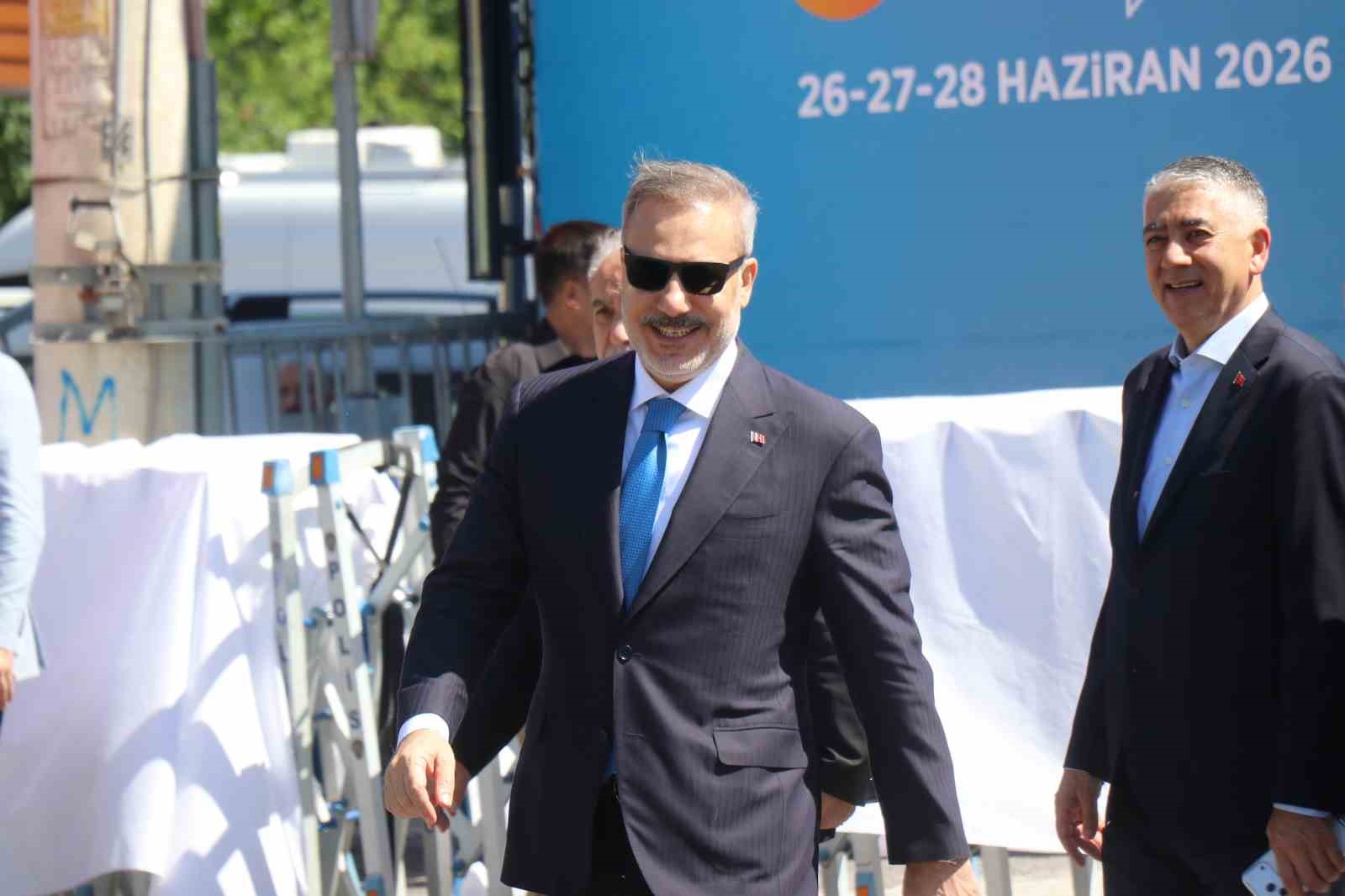Cumhurbaşkanı Erdoğan, AK Parti 33. İstişare Toplantısı’nın ardından Sapanca’dan ayrıldı