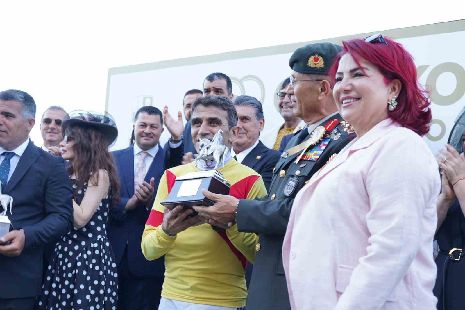 100. Gazi Koşusu’nda ödüller sahiplerini buldu