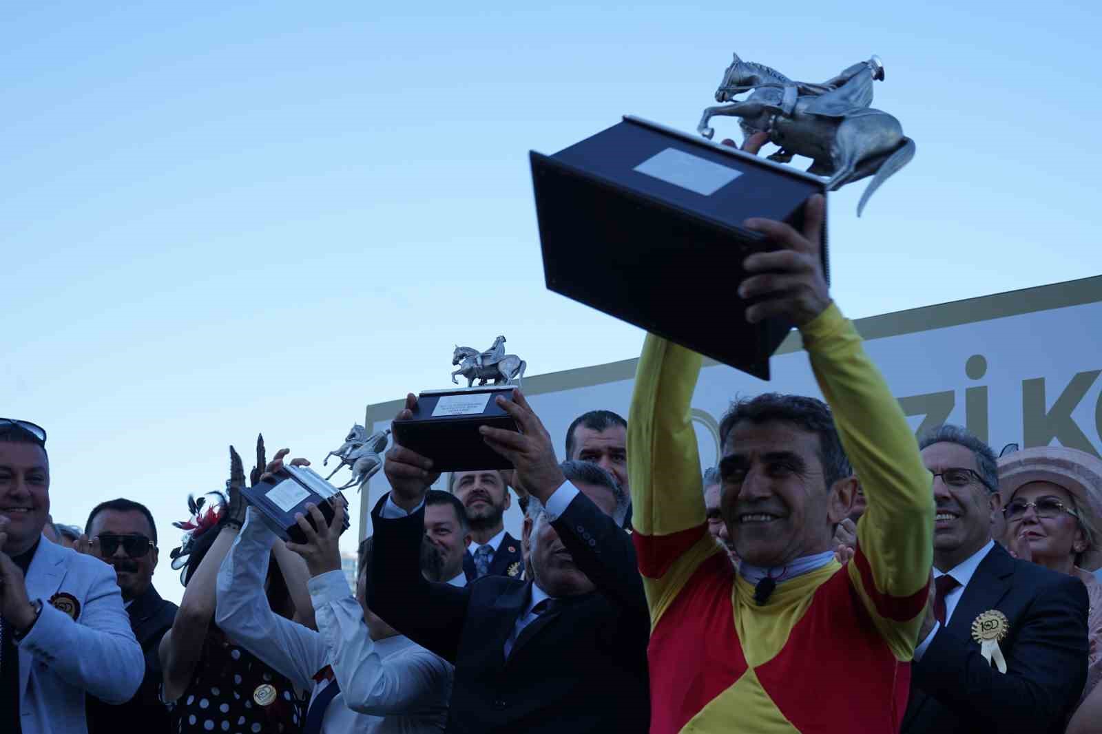 100. Gazi Koşusu’nda ödüller sahiplerini buldu
