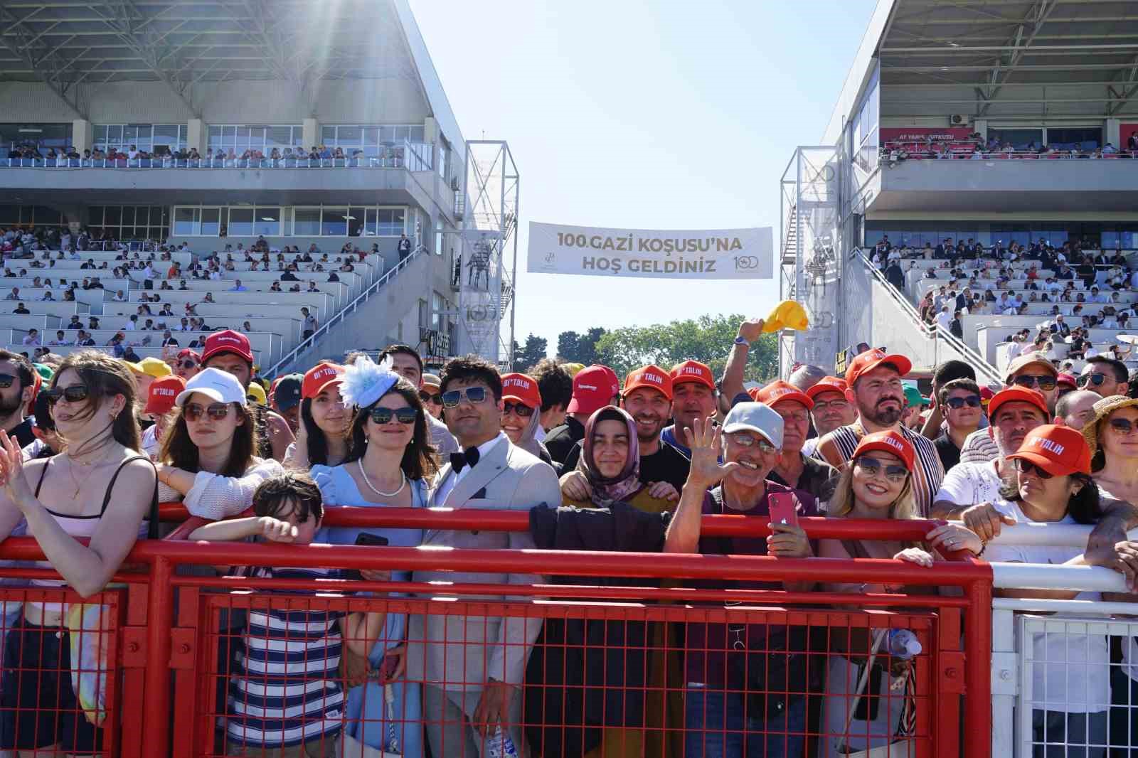 100. Gazi Koşusu’nu Halis Karataş ile Bay Nalçakan kazandı