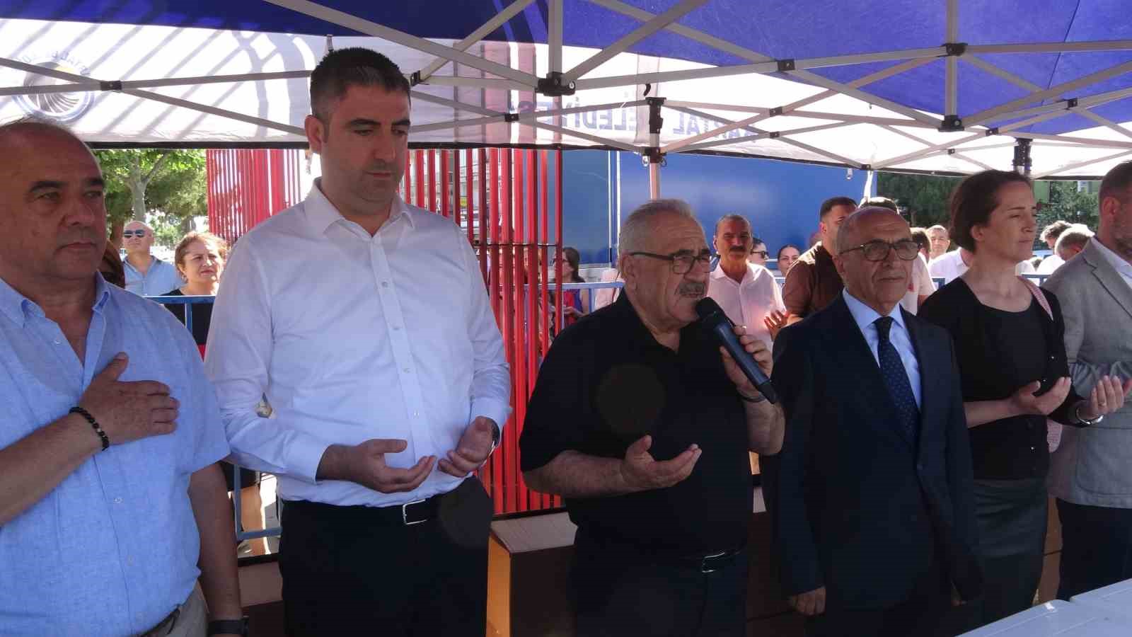 Kartal’da Muharrem bereketi vatandaşla paylaşıldı: "Aşure bizim ortak simgemizdir"