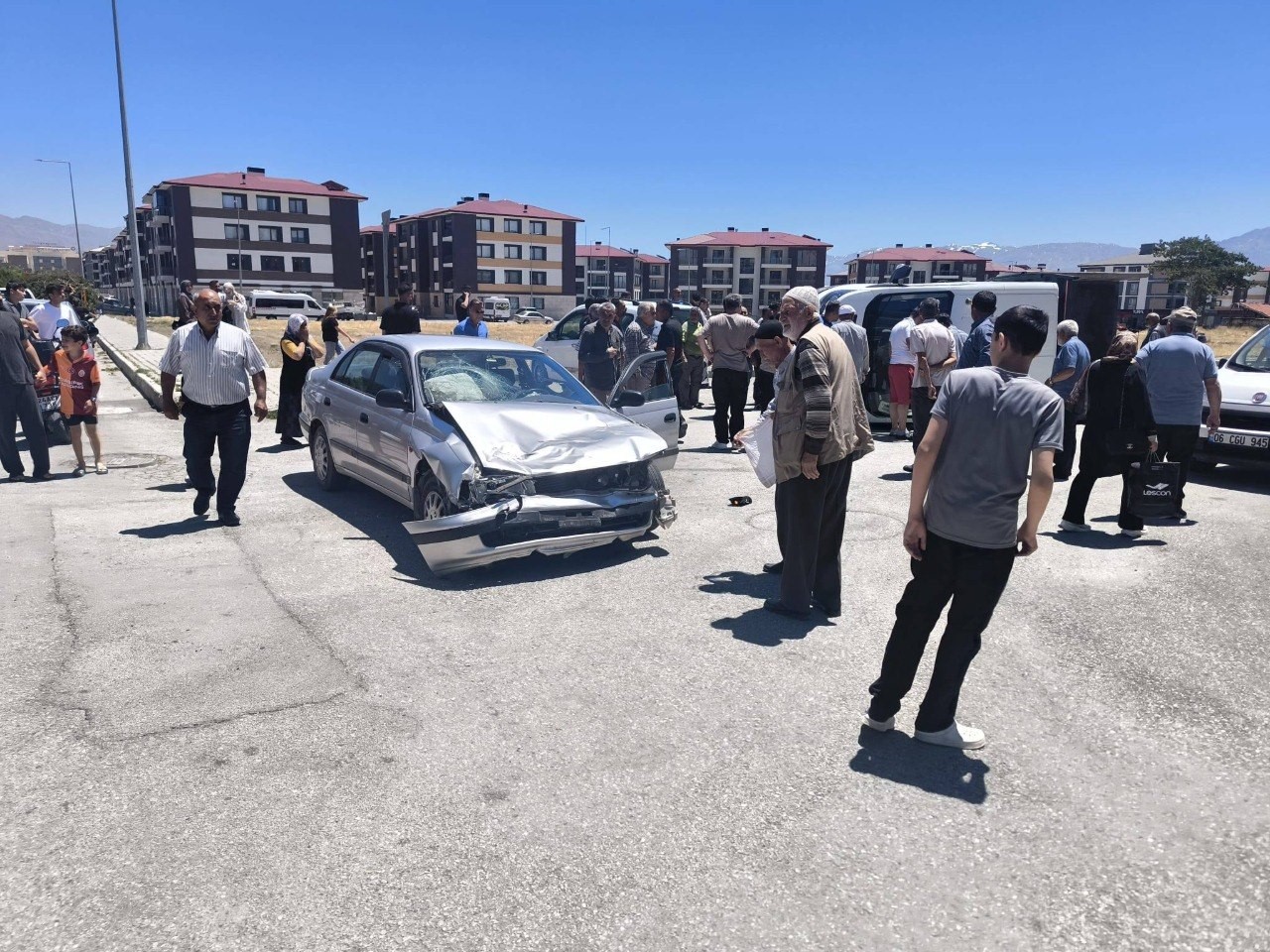 Erzincan’da maddi hasarlı trafik kazası