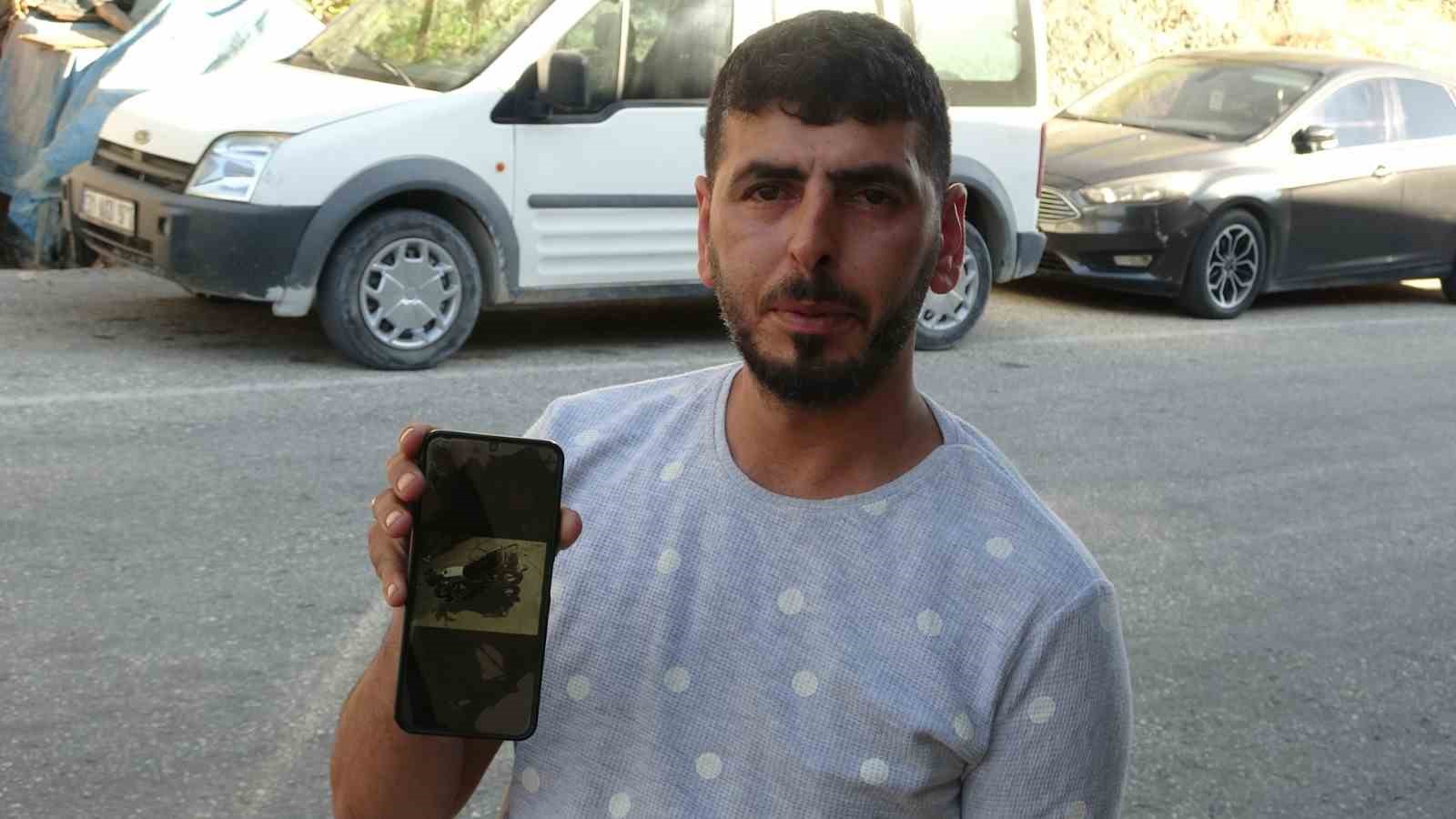 Motosikleti rahat tavırlarla çalan hırsızın o anları kamerada