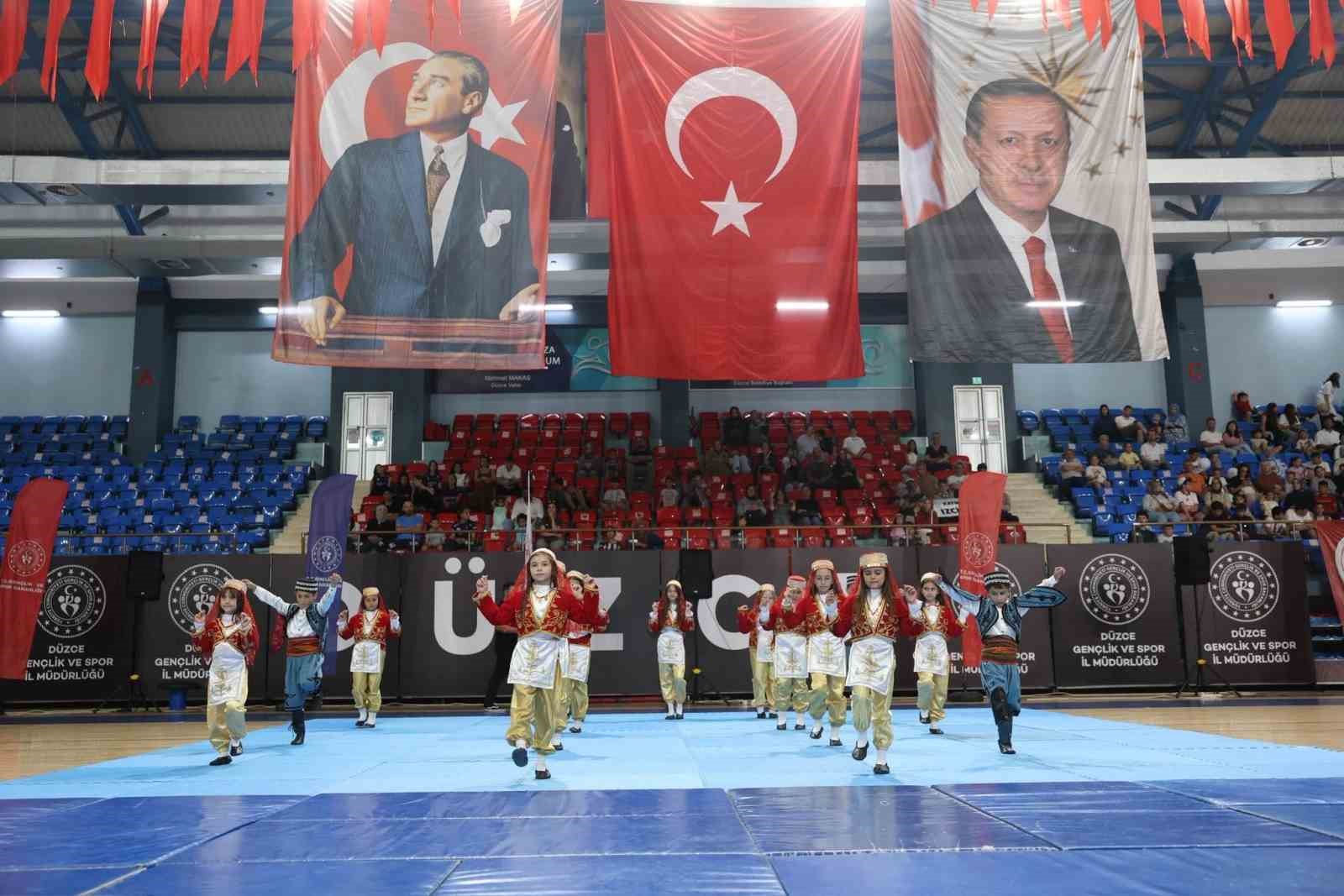 Düzce’de yaz spor okulları başladı