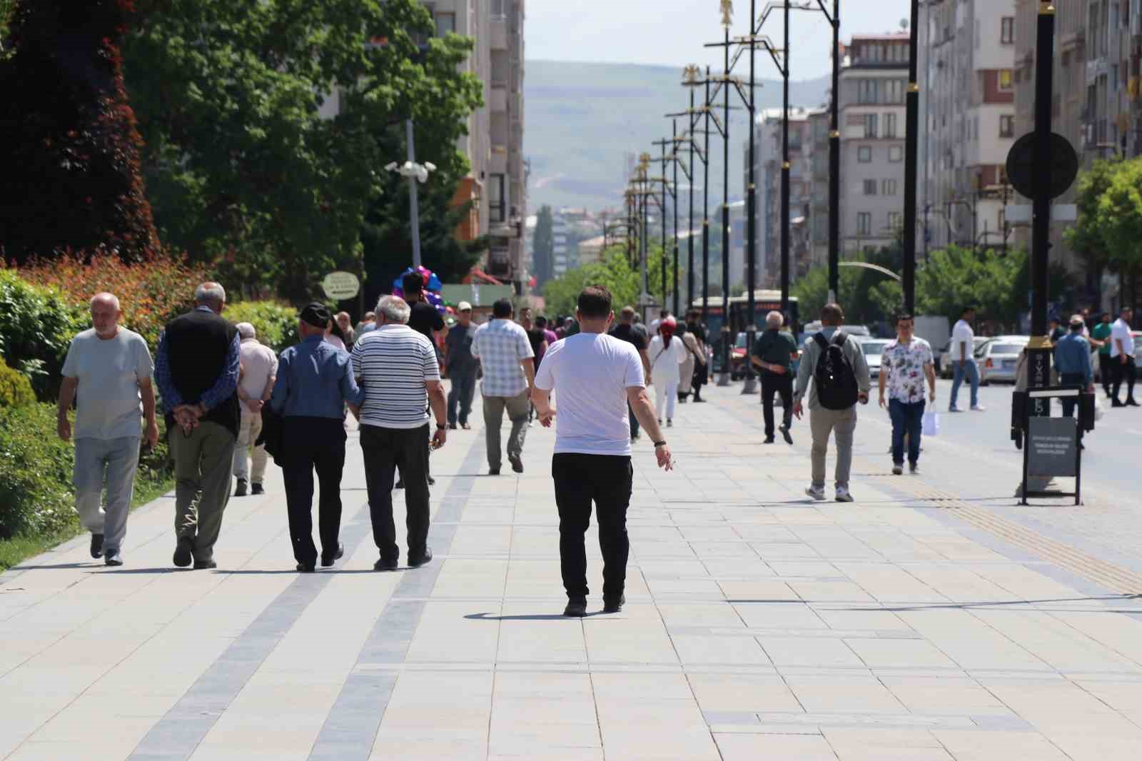Uzmanı uyardı: "Günümüzde artan teknoloji kullanımı, tembellik oluşturabilir"