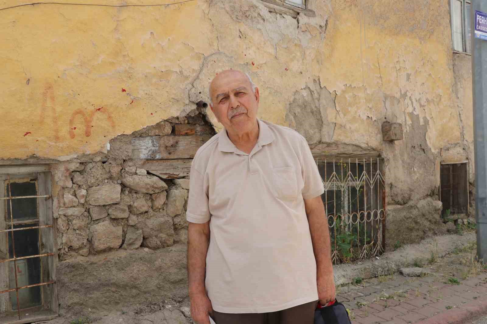 Titanik Sivas’a demir attı