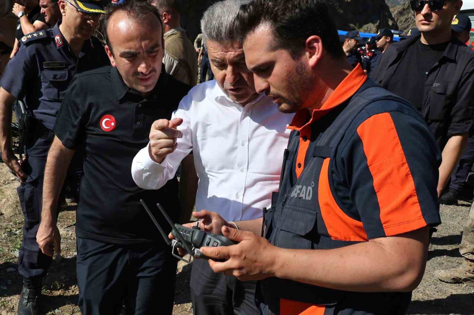 Artvin’de kayıp babayı arama çalışmaları 16’ıncı gününde sürüyor