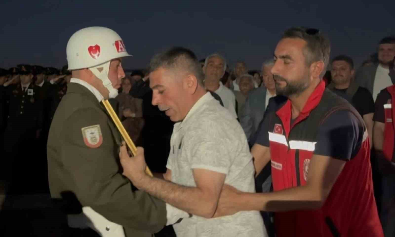 Şehit Hilal’in cenazesi helikopterle Aksaray’a getirildi
