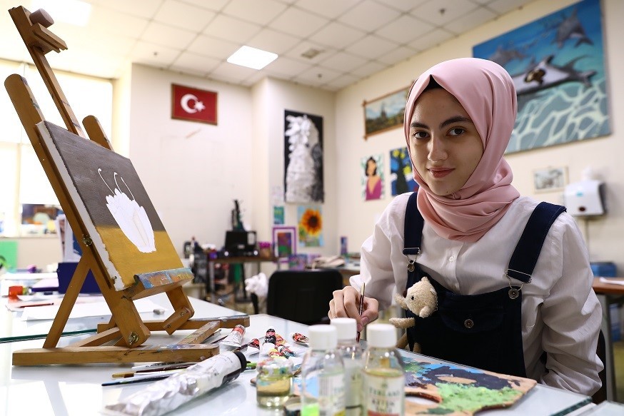 Engelli Emine’nin kep takma hayali gerçek oldu