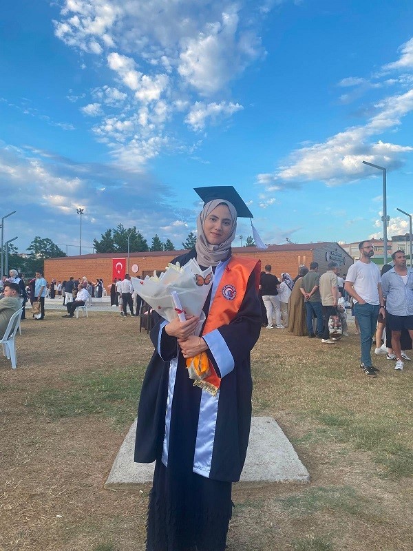 Engelli Emine’nin kep takma hayali gerçek oldu