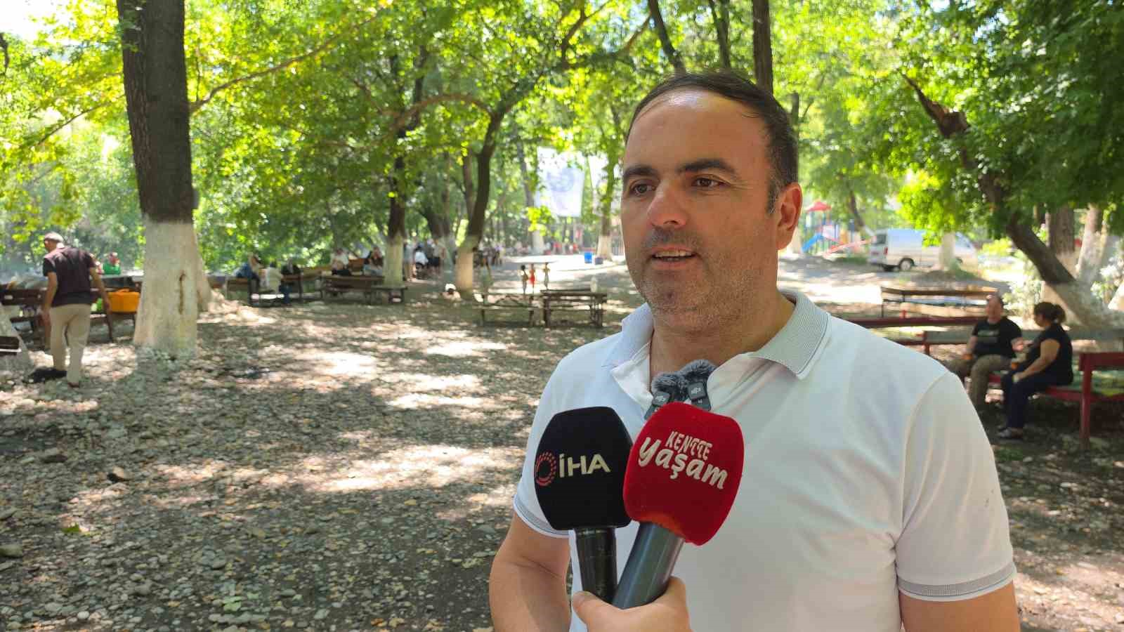 Nazilli’de incir işletmesi çalışanları yeni sezon öncesi eğlendi
