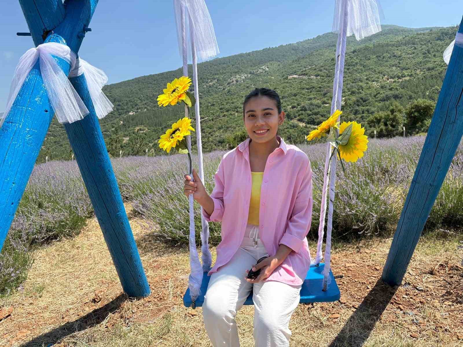 Lavanta hasadının bereketi Uygar’a umut olacak