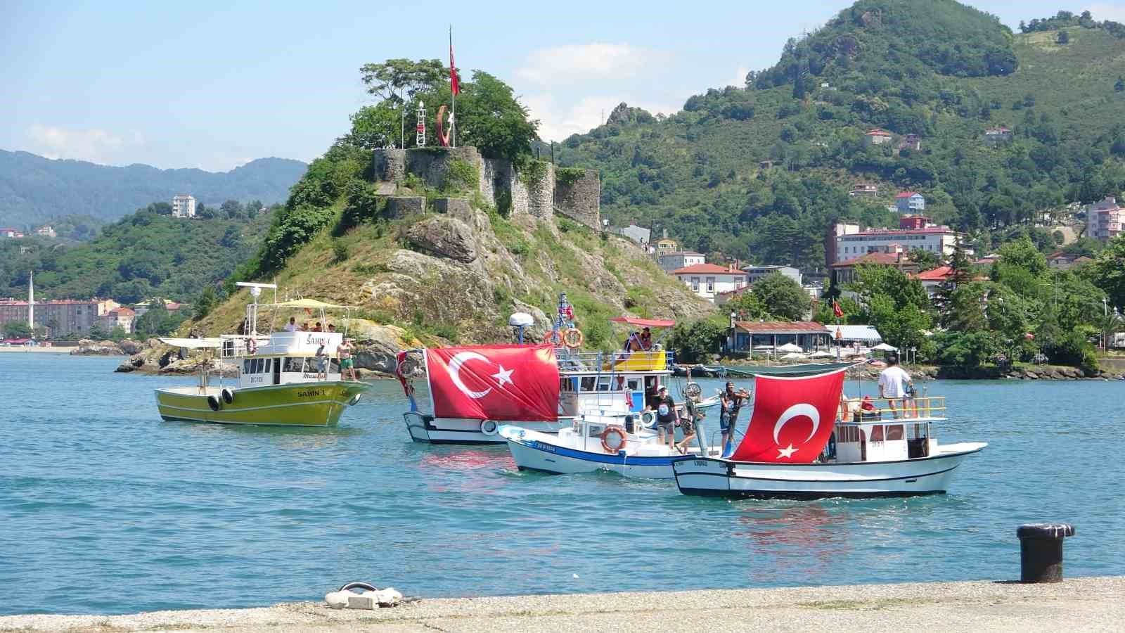Kabotaj Bayramı Tirebolu’da renkli görüntülere sahne oldu